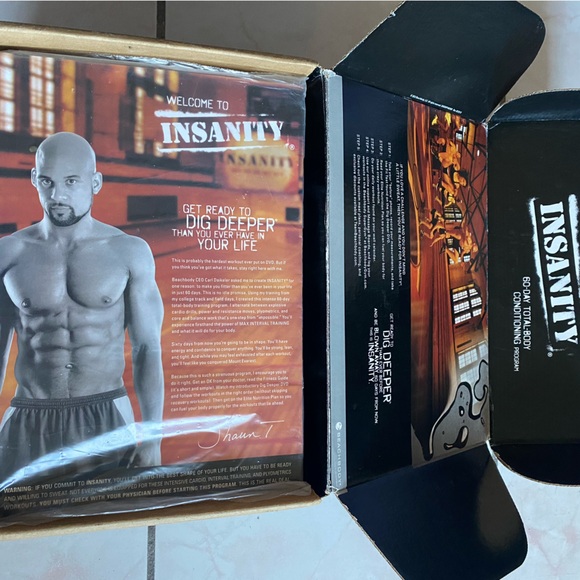 Insanity Total-Body Conditioning Program - Picture 9 of 9